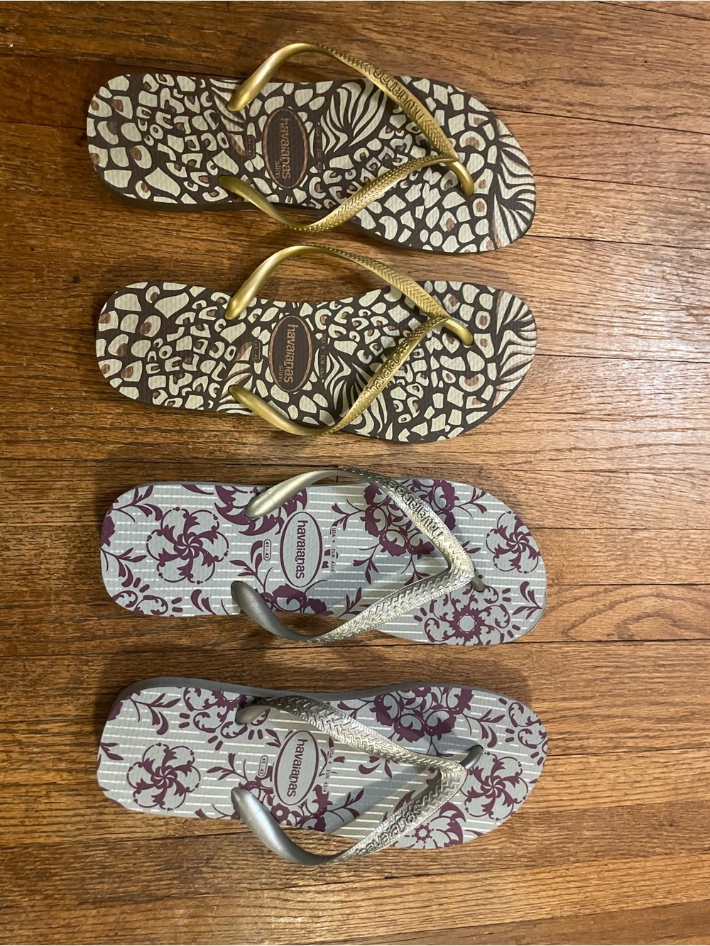 2 Pairs - Havaianas Women’s Gold and Silver Patterned Flip Flops